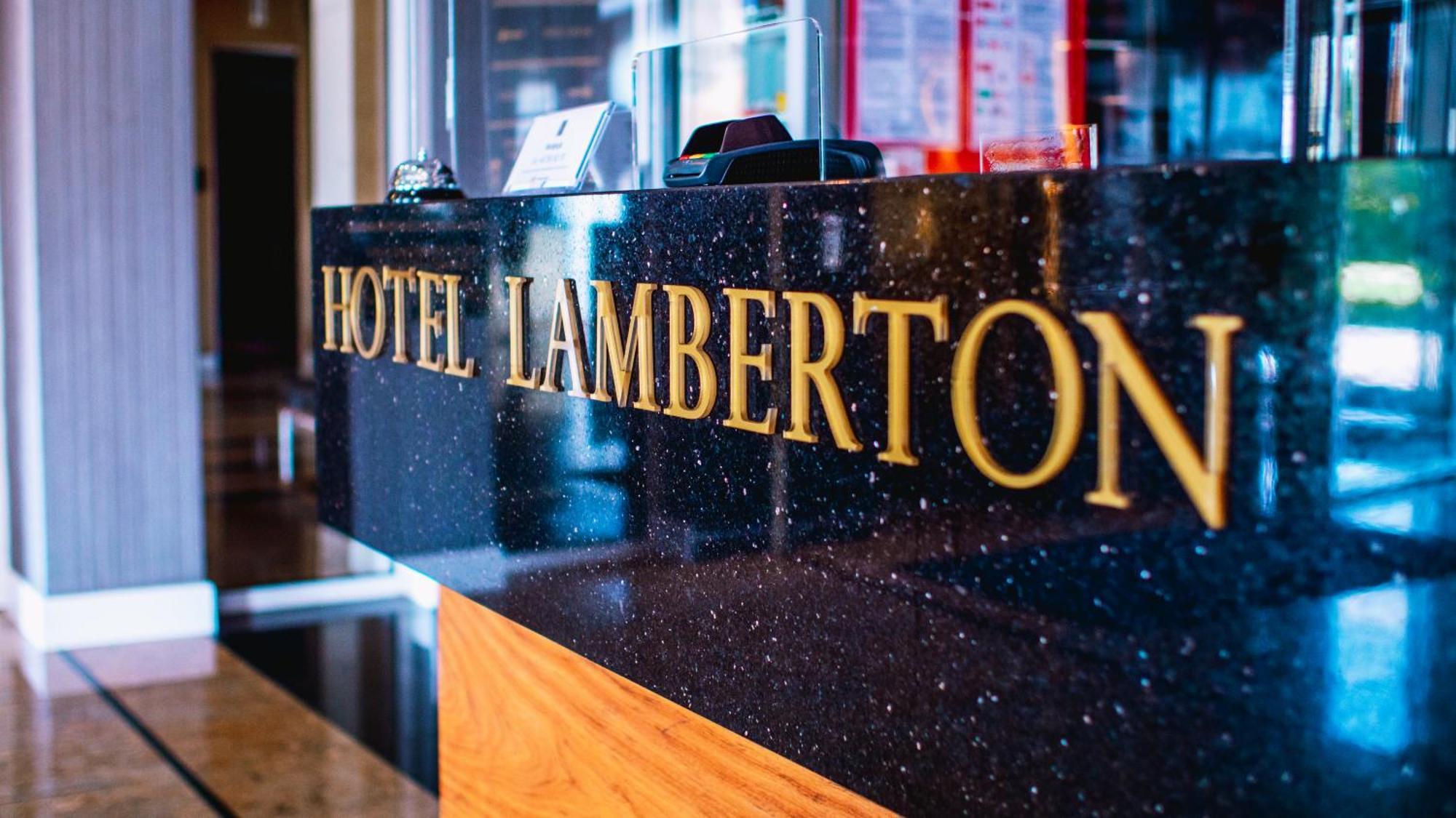 Hotel Lamberton Олтажев Экстерьер фото