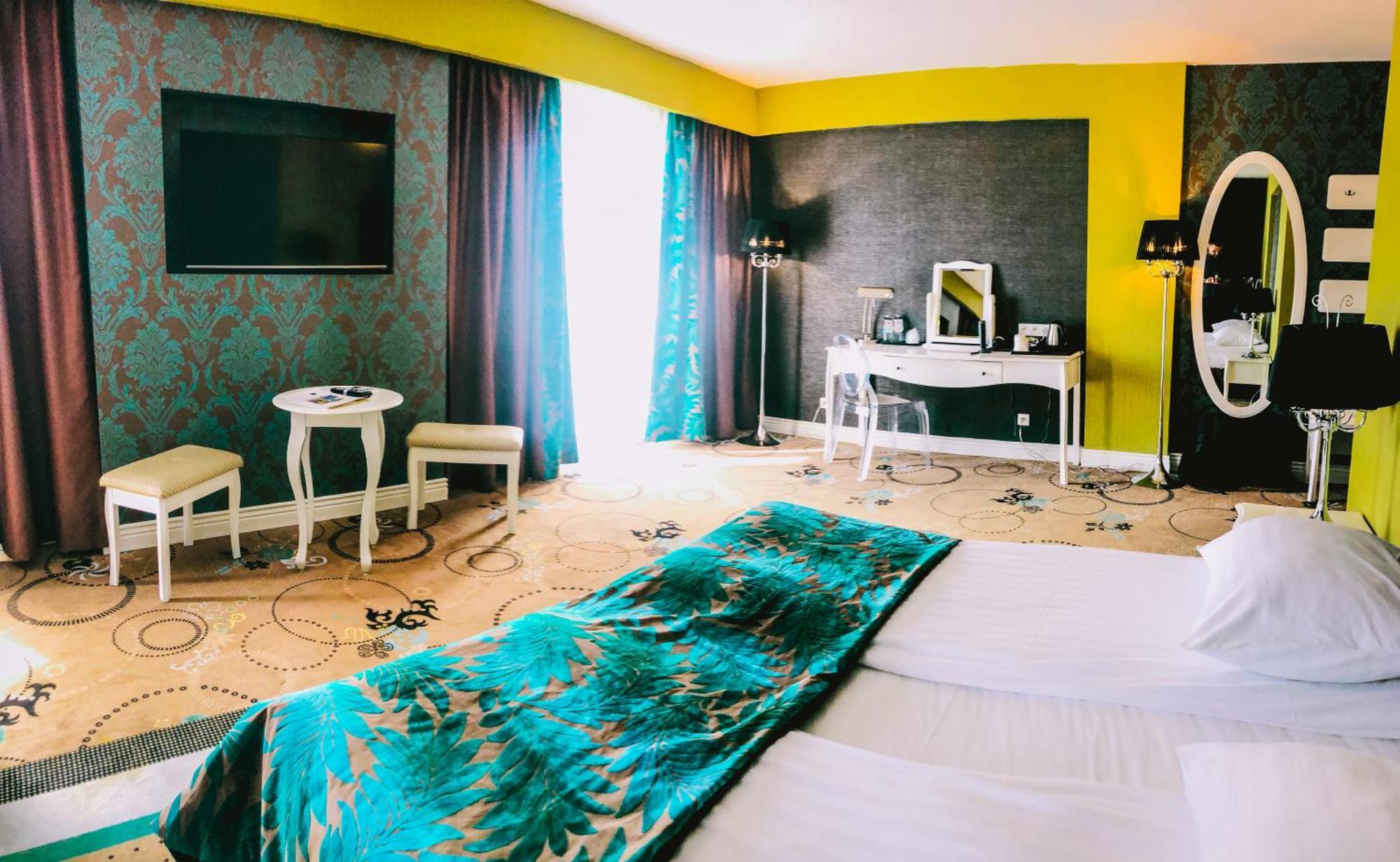 Hotel Lamberton Олтажев Экстерьер фото